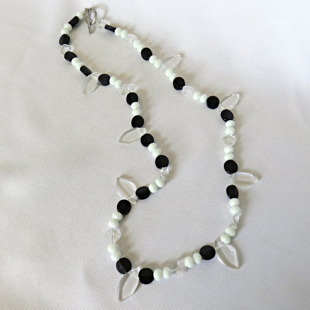 Black White and Clear Glass Bead Necklace 26 Inch......126